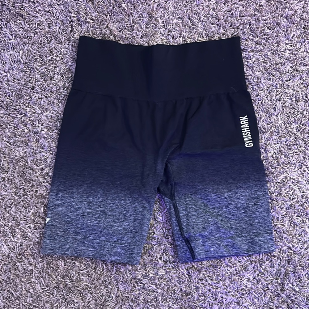 GYMSHARK black and gray ombré shorts